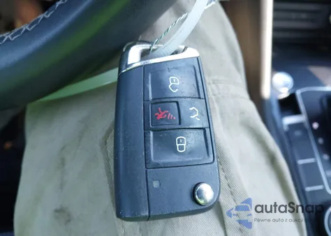 2021 Volkswagen Tiguan 2.0T Se/2.0T Se R-Line Black/2.0T Sel from USA, damaged, VIN 3VV2B7AX0MM025590